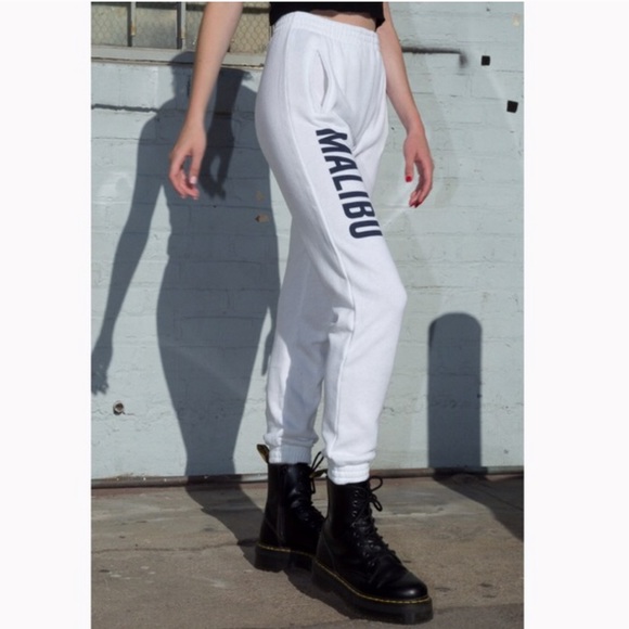 Brandy Melville Rosa Malibu Sweatpants 